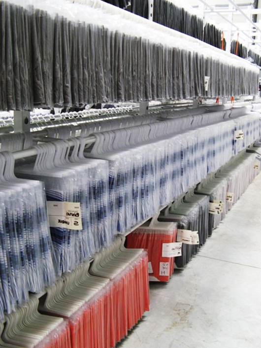 Structure de stockage textile et évolutive, la structure Uniflex s'ajuste à vos besoins